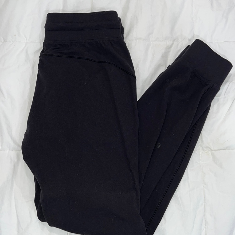 lululemon joggers — similar to ready to rulu